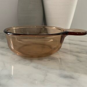 Corning Vision Ware Glass Amber Cookware USA V-150-B Grab It & Go Food Dish Bowl